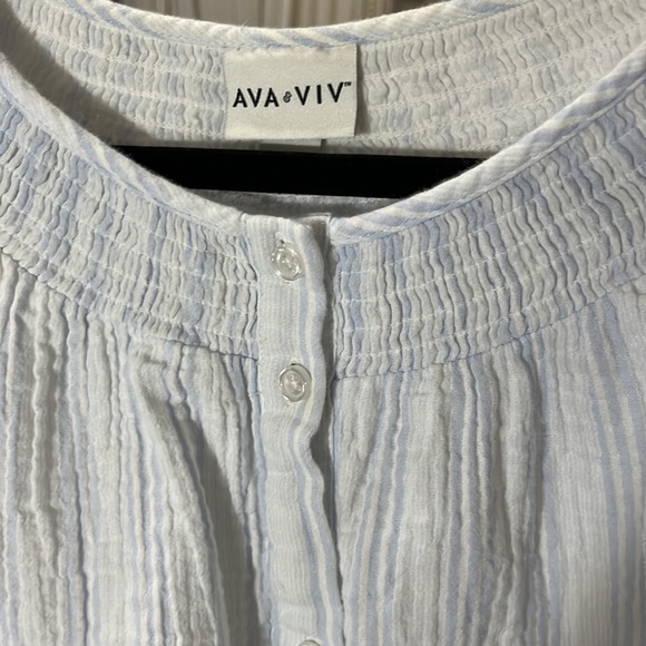 Ava & Viv blue white stripe crinkle cotton shirt, sz2X - Picture 4 of 5